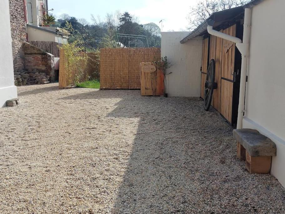 L'Aigrette Moderne, Ensoleille Et Bien Place Thury-Harcourt-le-Hom Εξωτερικό φωτογραφία