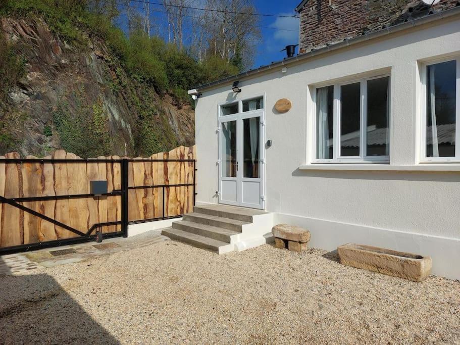 L'Aigrette Moderne, Ensoleille Et Bien Place Thury-Harcourt-le-Hom Εξωτερικό φωτογραφία