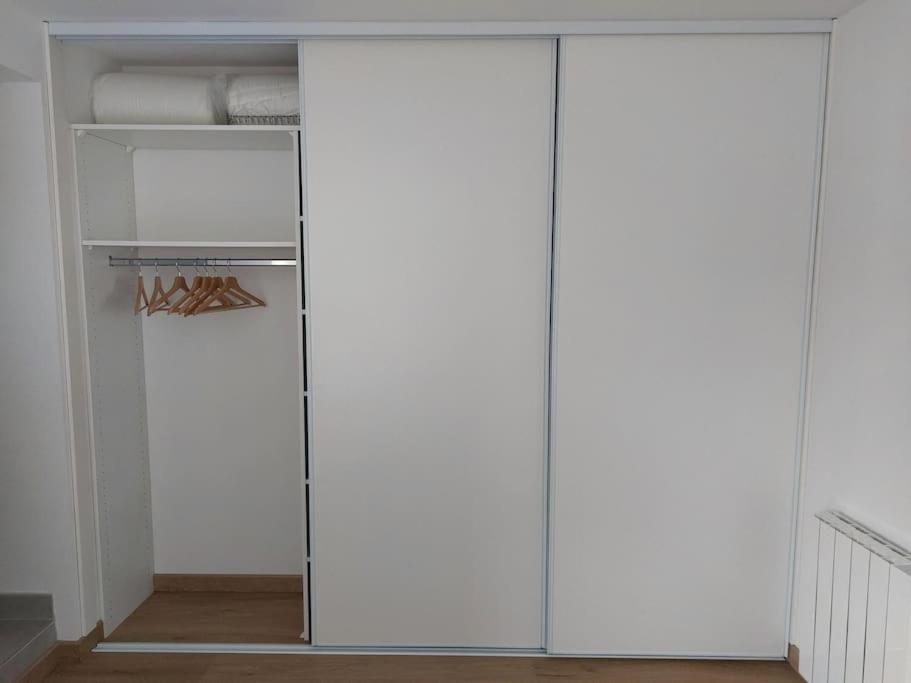 L'Aigrette Moderne, Ensoleille Et Bien Place Thury-Harcourt-le-Hom Εξωτερικό φωτογραφία